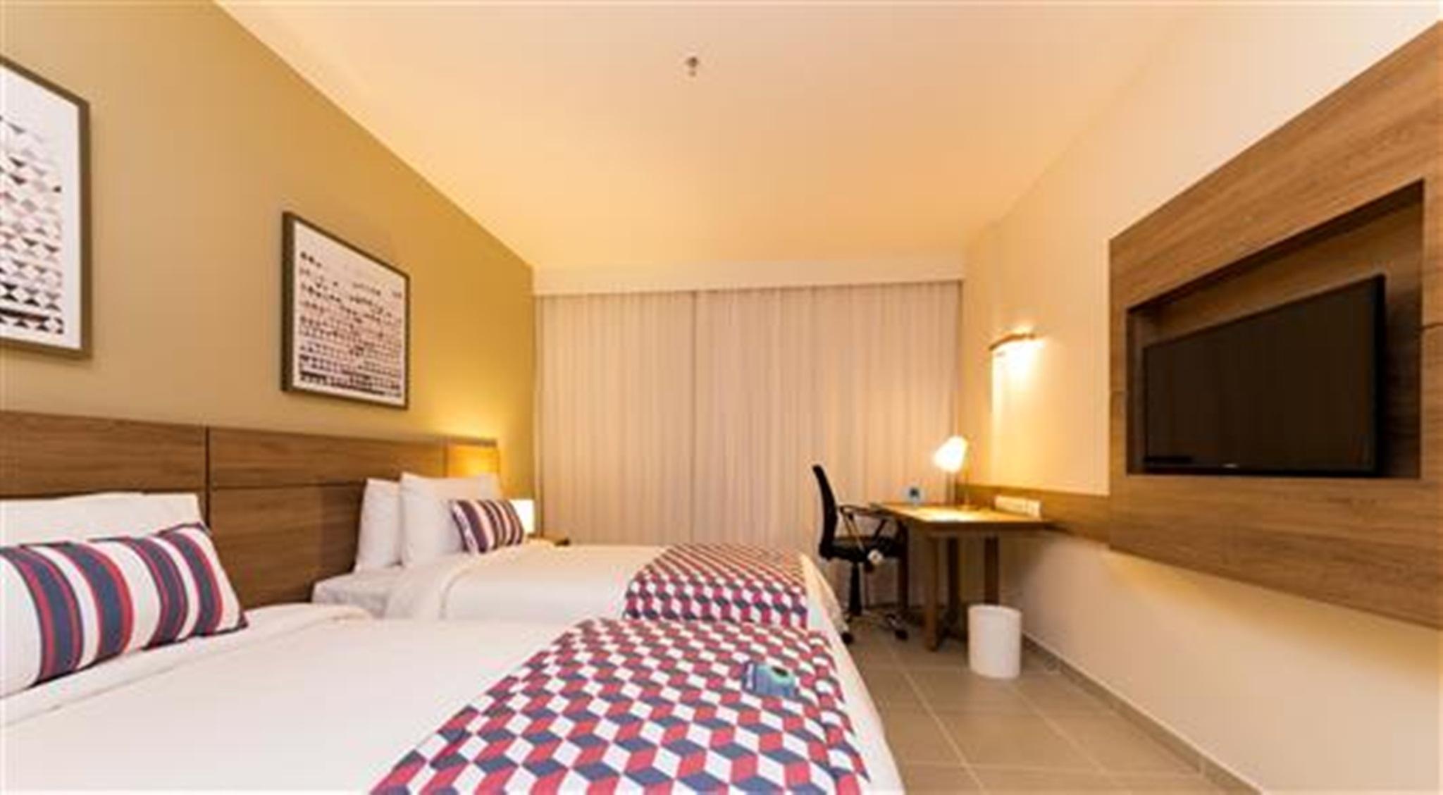 Tulip Inn Кампус дус Гойтаказиш Екстериор снимка