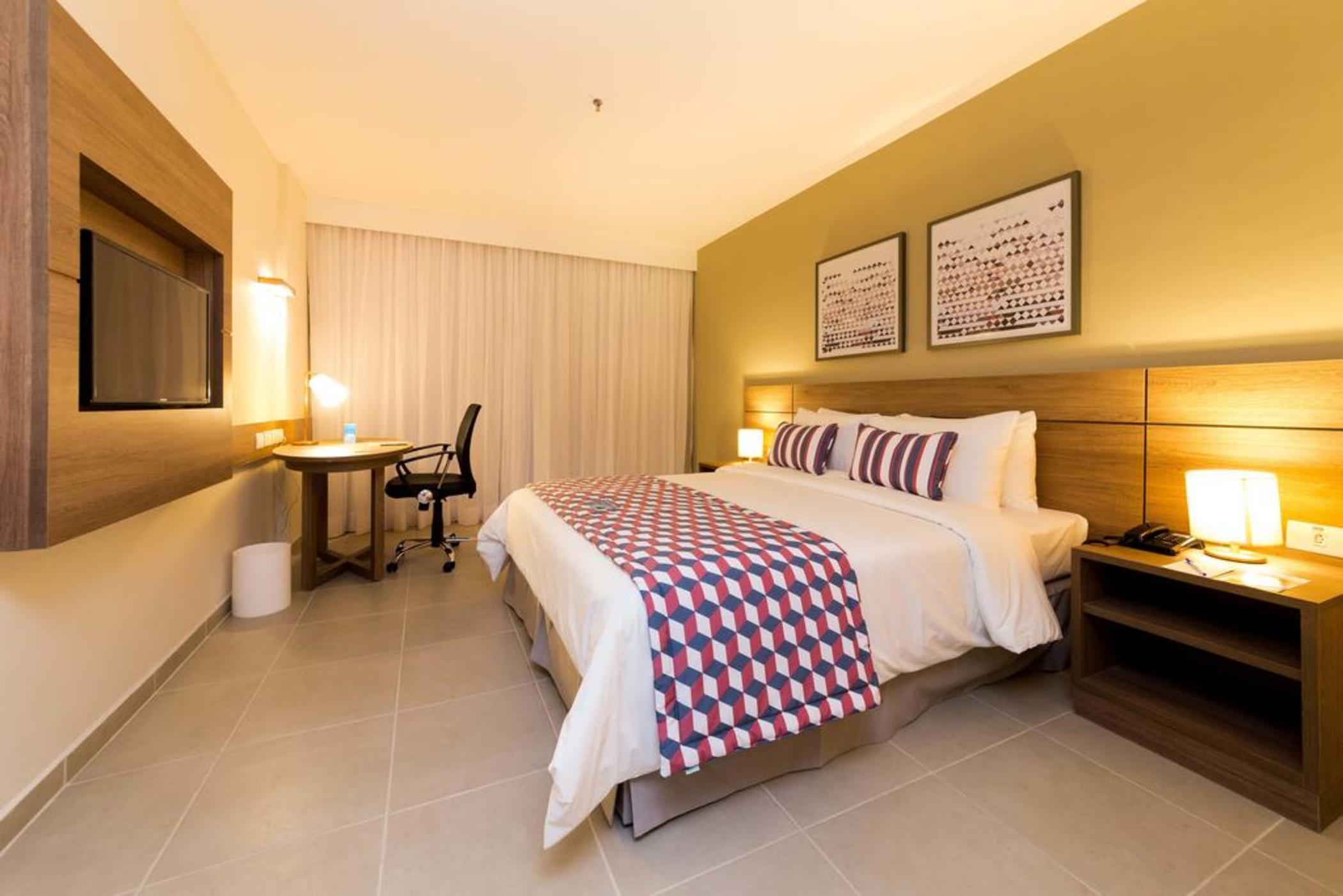Tulip Inn Кампус дус Гойтаказиш Екстериор снимка